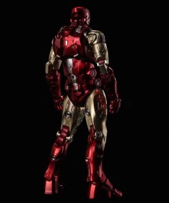 Sen-ti-nel Marvel Fighting Armor Iron Man Figure