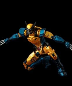 Sen-ti-nel Marvel Fighting Armor Wolverine Figure