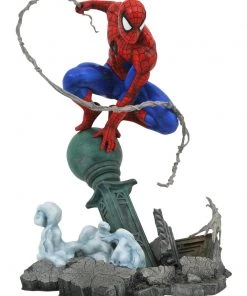Diamond Select Toys Diamond Select Marvel Gallery Spider-Man Lampost PVC Figure