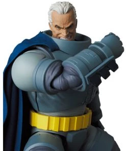 Medicom DC Comics Batman (Armored Batman Ver.) MAFEX Action Figure