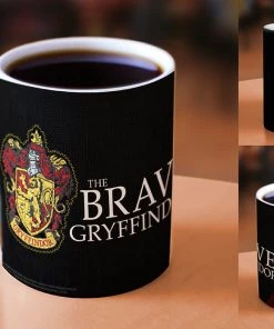Morphing Mugs Harry Potter (Gryffindor Robe) Heat-Sensitive Mug
