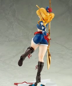 Kotobukiya DC Comics - Star Girl Bishoujo Statue 7 Kotobukiya DC Comics - Star Girl Bishoujo Statue