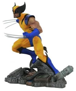 Diamond Select Toys Marvel Gallery: VS Wolverine PVC Figure 4 Diamond Select Toys Marvel Gallery: VS Wolverine PVC Figure