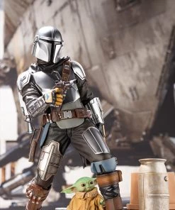 Kotobukiya Star Wars: The Mandalorian - Mandalorian & Child ArtFX+ Statue 7 Kotobukiya Star Wars: The Mandalorian - Mandalorian & Child ArtFX+ Statue
