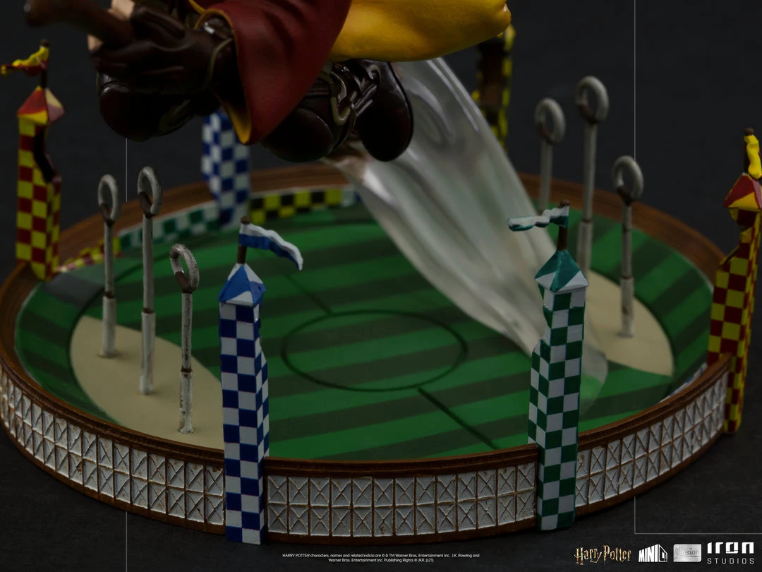 Iron Studios Harry Potter MiniCo Vinyl Statue - Harry Potter Quidditch Match 3 Iron Studios Harry Potter MiniCo Vinyl Statue - Harry Potter Quidditch Match