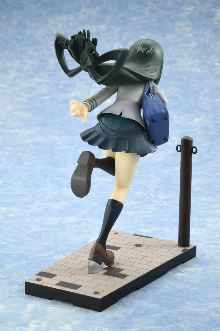 Bellfine My Hero Academia - Tsuyu Asui (School Uniform Ver.) 1/8 Scale PVC Figure 2 Bellfine My Hero Academia - Tsuyu Asui (School Uniform Ver.) 1/8 Scale PVC Figure