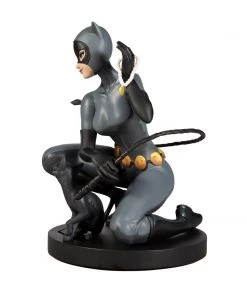 DC Collectibles Designer Series - Catwoman By Stanley