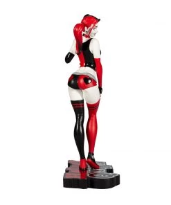 DC Collectibles Designer Series - Harley Quinn By J Scott Campbell
