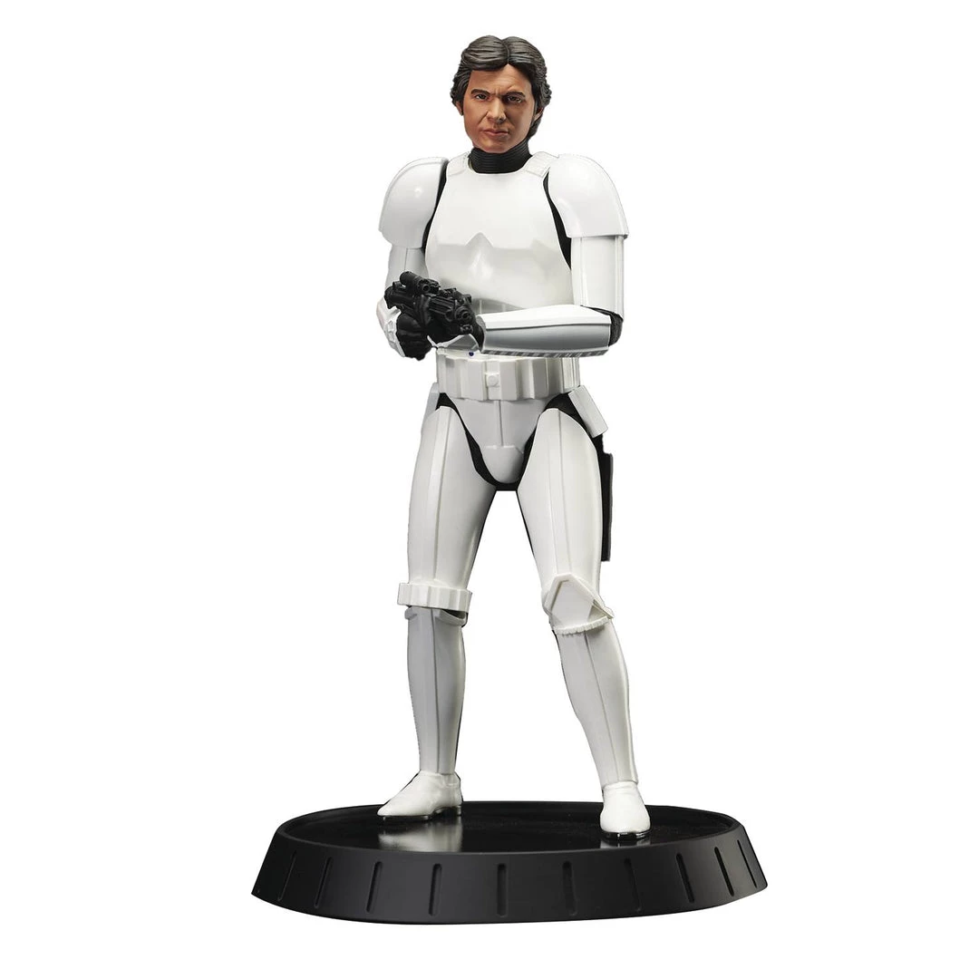 Diamond Select Toys Diamond Select Star Wars Milestones: Episode IV - Han Solo Storm Trooper 12-inch Statue 1 Diamond Select Toys Diamond Select Star Wars Milestones: Episode IV - Han Solo Storm Trooper 12-inch Statue