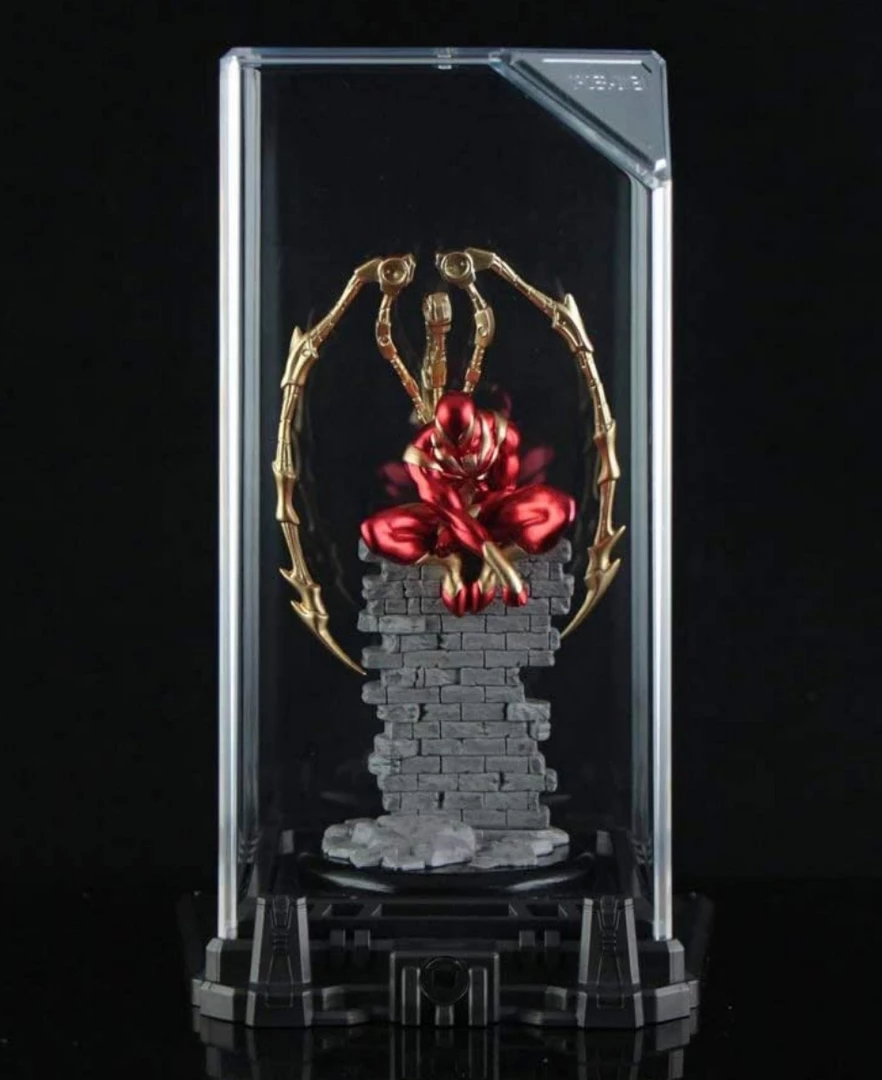 Sen-Ti-Nel Marvel Super Hero Illuminate Gallery Collection - Iron Spider 1 Sen-Ti-Nel Marvel Super Hero Illuminate Gallery Collection - Iron Spider