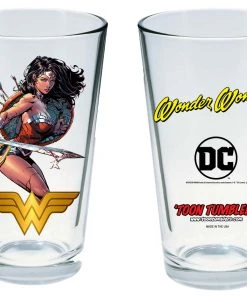 PopFun Toon Tumblers DC Comics: Wonder Woman (Modern Version) 16 Oz Pint Glass