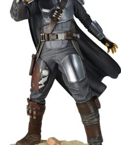Diamond Select Toys Premier Collection: Star Wars - The Mandalorian (MK3 Beskar Armor Ver.) Statue