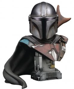 Diamond Select Toys Legends In 3D: Star Wars - The Mandalorian 1/2 Scale Bust