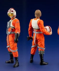 Kotobukiya Star Wars Luke Skywalker (X-Wing Pilot Version) ArtFX+ Statue