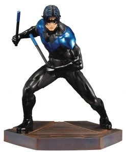 Kotobukiya DC Comics - Nightwing Titan Series ArtFX Statue