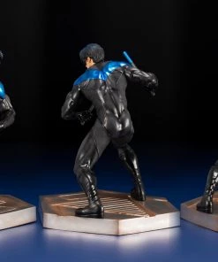 Kotobukiya DC Comics - Nightwing Titan Series ArtFX Statue